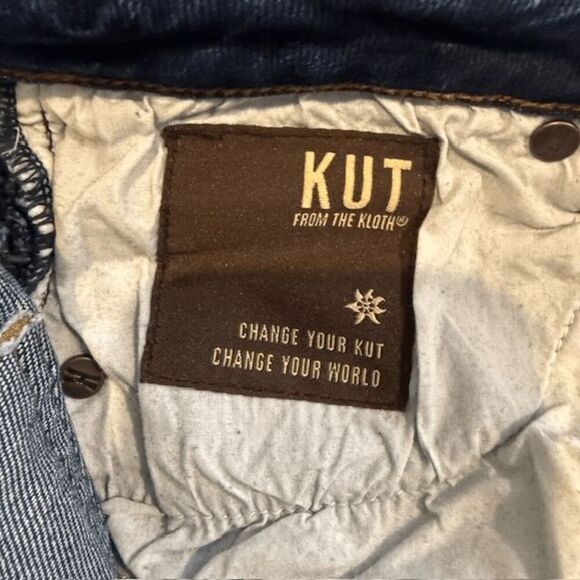 Kut from the Kloth Stevie Straight Leg Medium Whisker Wash Size 8 - Picture 10 of 15